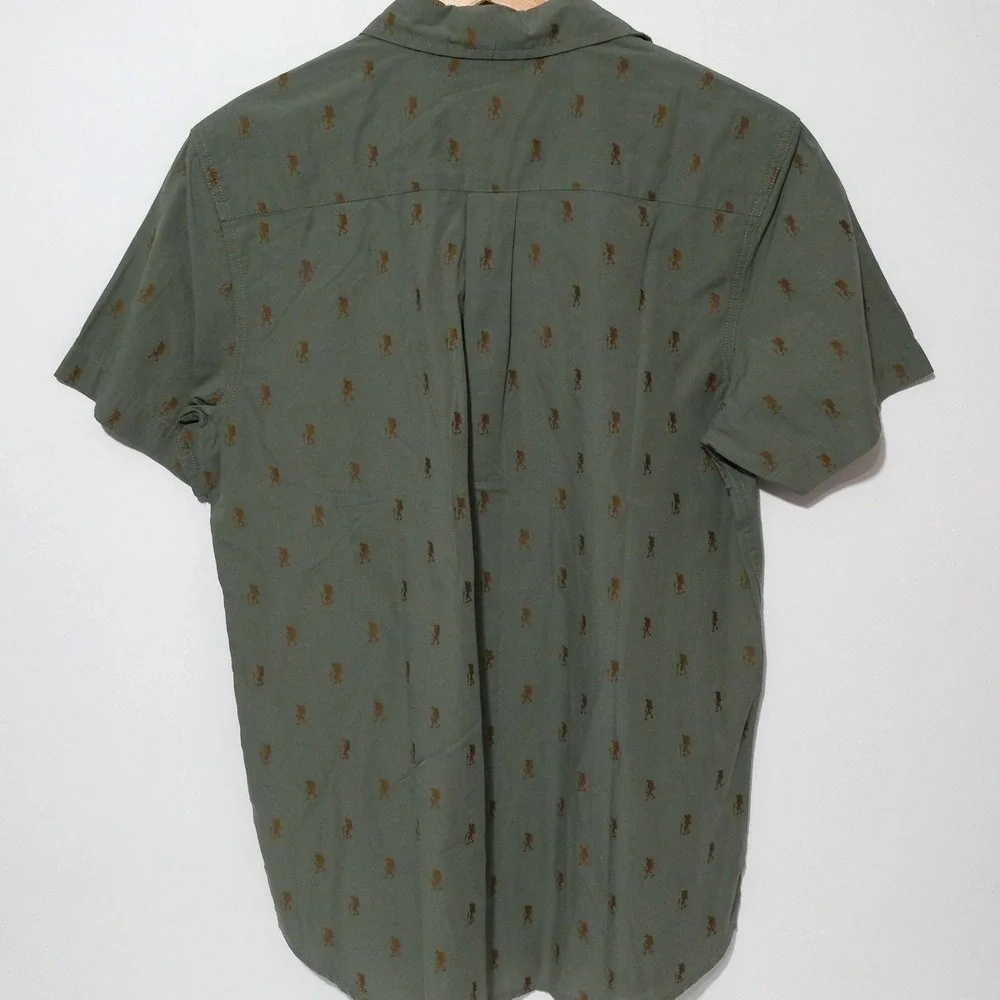 The North Face Shirt Mens Medium Green Short Sleeve Button All Over Print